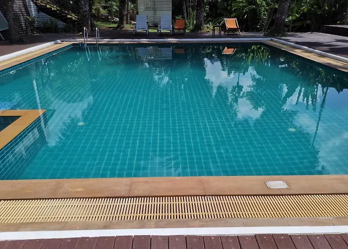 Dee Andaman Hotel