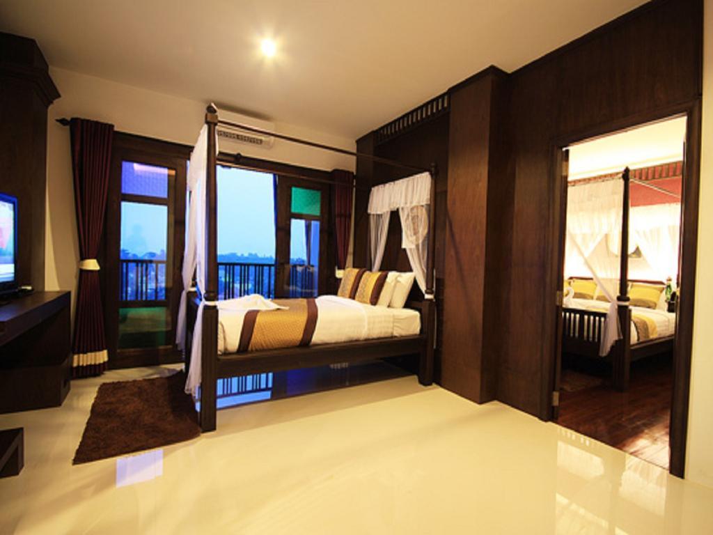 Hotel Dee Andaman Krabi town