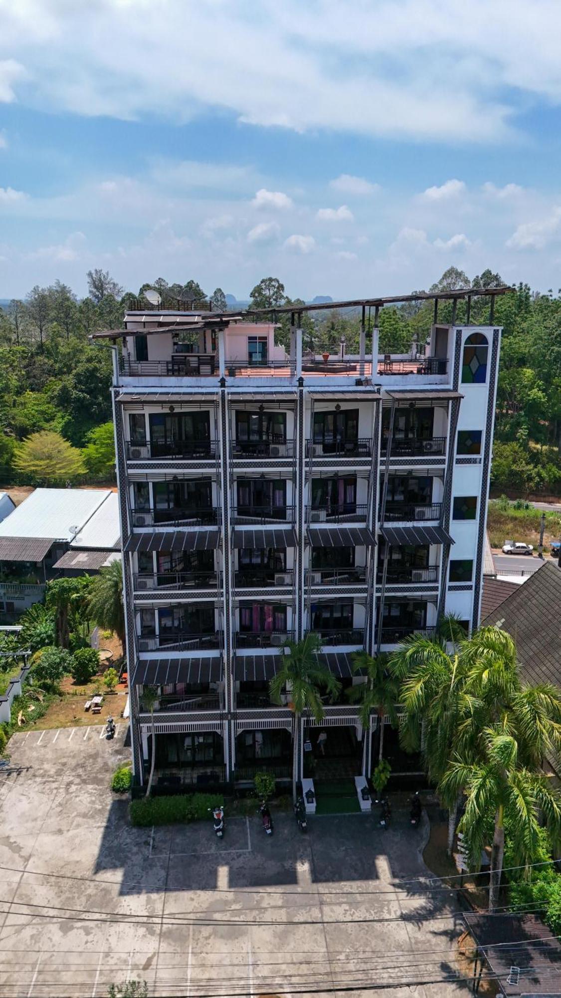 Отель Dee Andaman